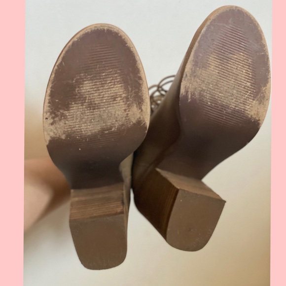 Steve Madden Tempting Lace-Up Bootie - Picture 5 of 9